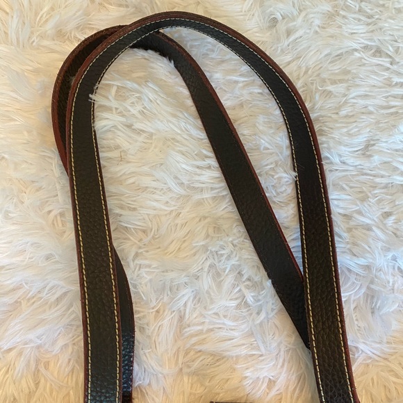 Dooney & Bourke - Picture 3 of 9